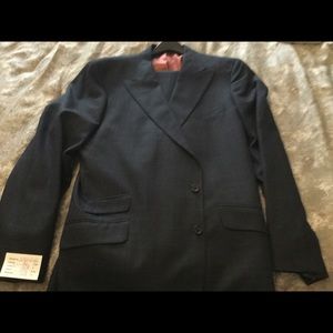 Men’s suit